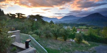 Studio Colombis, VUE EST / Colombis East view