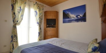 Chambre sud et télévision