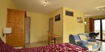 Capacité de 4 personnes / 4 peoples capacity