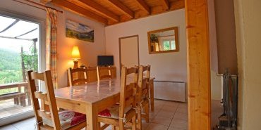 Salle à manger / Dining room