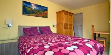 Espace nuit et de travail / Sleeping and working area